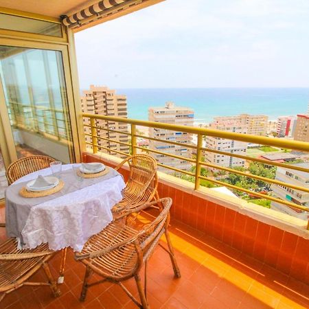 Vistas al Mar: Beachfront Getaway with Pool and Sports Facilities Alicante Exterior photo