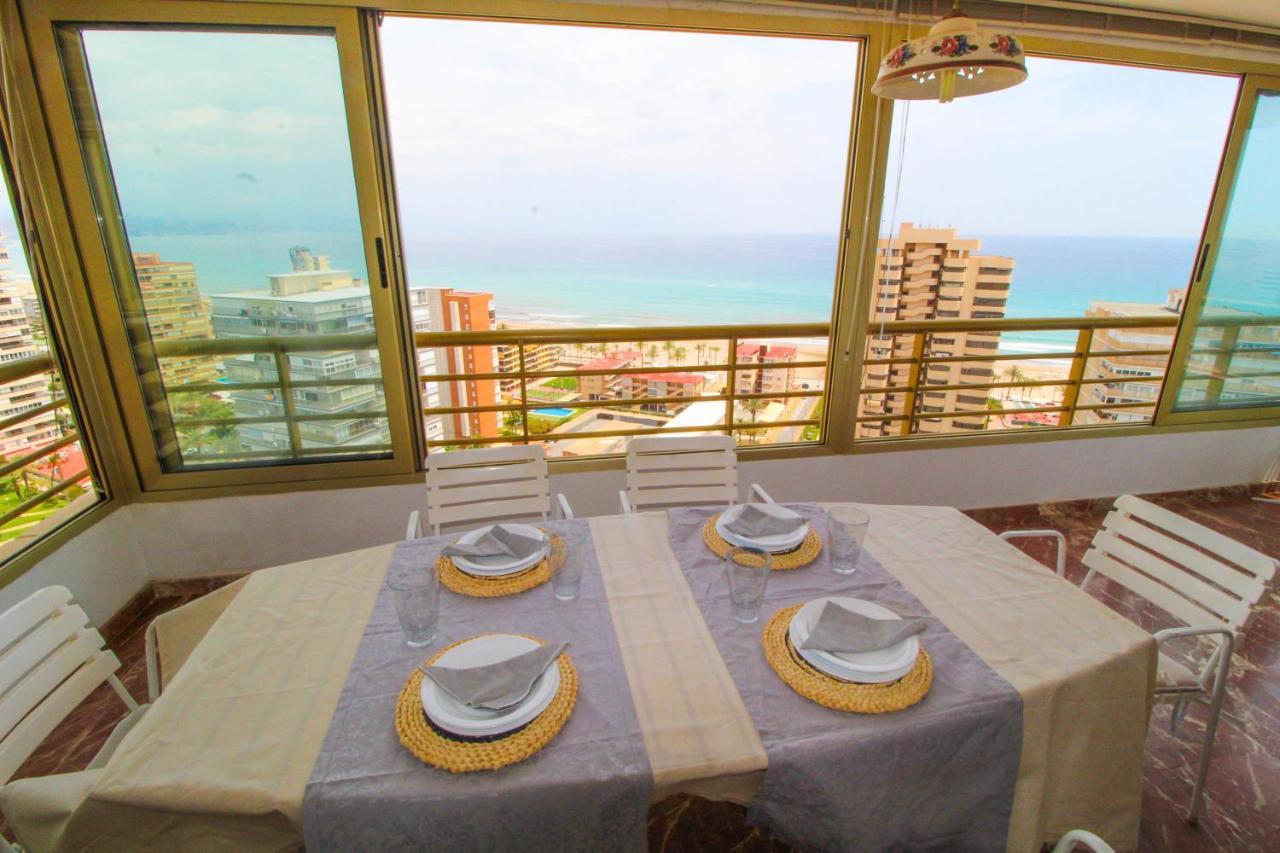 Vistas al Mar: Beachfront Getaway with Pool and Sports Facilities Alicante Exterior photo