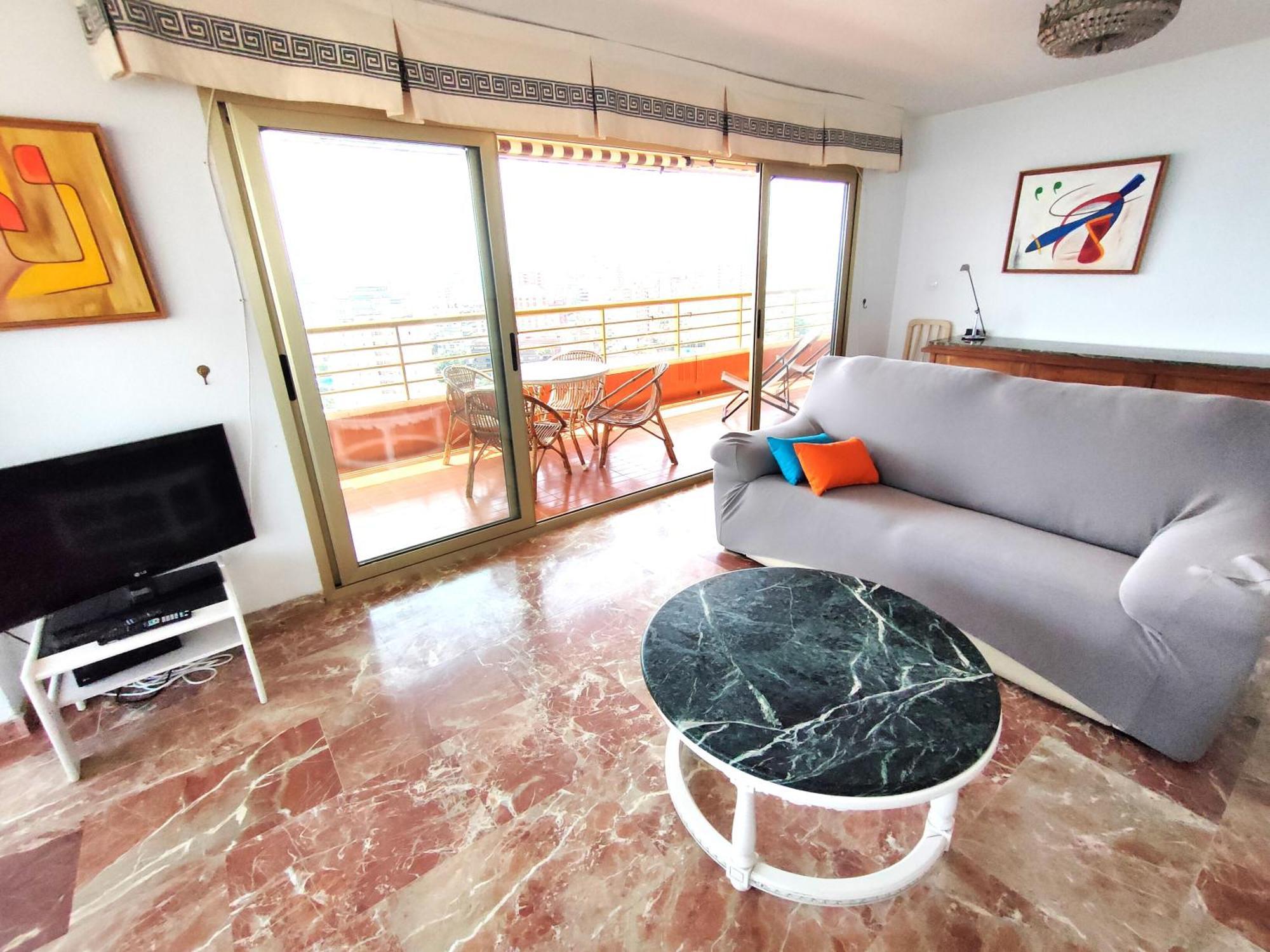 Vistas al Mar: Beachfront Getaway with Pool and Sports Facilities Alicante Exterior photo